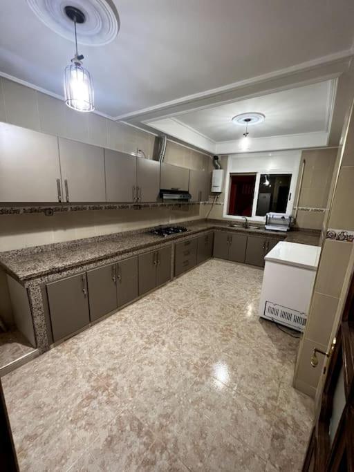 Appartement Familiale Mediterraneen Al Hoceïma Eksteriør billede